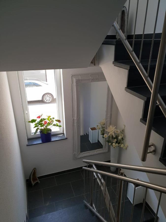 Hochwertige 85Qm-Wohnung In Wuppertal-Vohwinkel エクステリア 写真